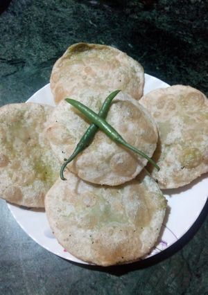 মটরশুঁটির কচুরি (matarshutir kachuri recipe in Bengali) রেসিপির প্রধান ছবি