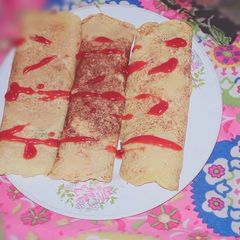 Semolina with tomato sauce burritos A picture of Semolina with tomato sauce burritos.