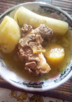 Una foto de Sopas de hueso carnudo