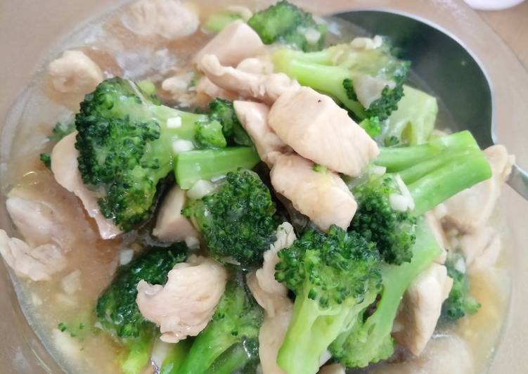 Tumis Ayam Brokoli