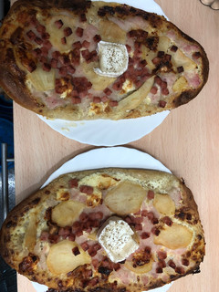 Una foto de 75. Pizza alemana (principal pizza)