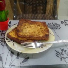 A picture of French toast.