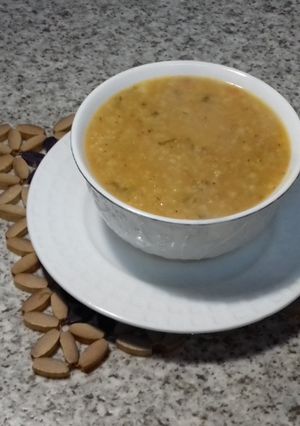 A picture of Vegetable Oats Soup Recipe/ oats recipe for dinner.