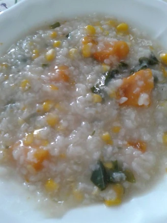 Cara Mudah Membikin Resep Bubur Manado Simple yang Uenak Anti Ribet, Bisa Manjain Lidah