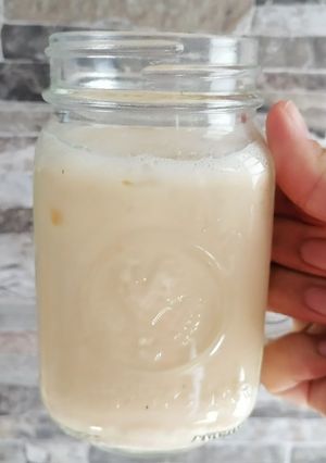 Una foto de Licuado de avena, yogurth y naranja🥤