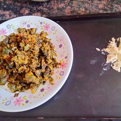 A picture of Torai ke chilke ki besan wali sabzi.