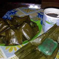 รูปของ Kue mendut ijo
