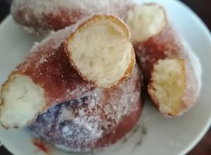 O poză a rețetei Gogoși super pufoase.