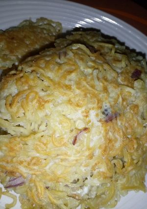 A picture of Fried indomie.