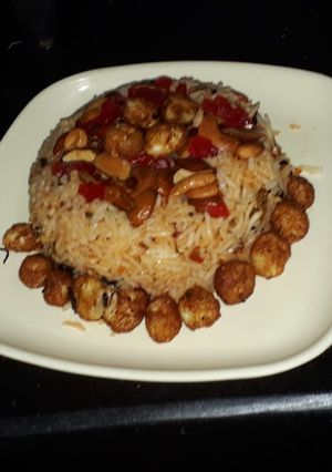 A picture of Royal Kashmiri pulav.