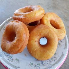 A picture of Fluffy Doughnuts.