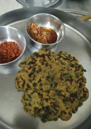 पावर पैक पराठा (Power pack paratha recipe in hindi) रेसिपी मुख्य फोटो