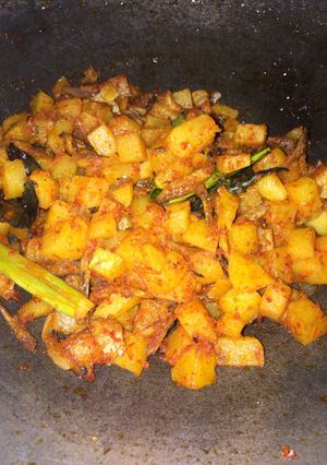 Foto resep Sambal goreng kentang teri sederhana