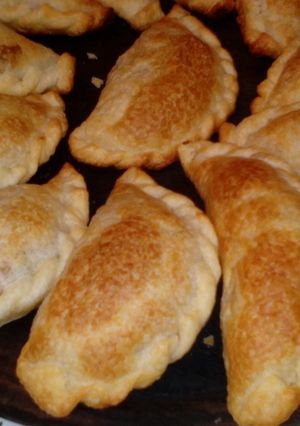 Una foto de Empanadas con pollo reciclado (al horno o a la parrilada)