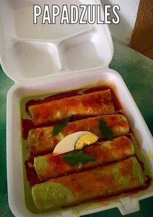 Una foto de Papadzules