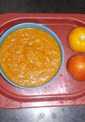 பீட்சா சாஸ் (Pizza sauce recipe in tamil) செய்முறை முக்கிய புகைப்படம்