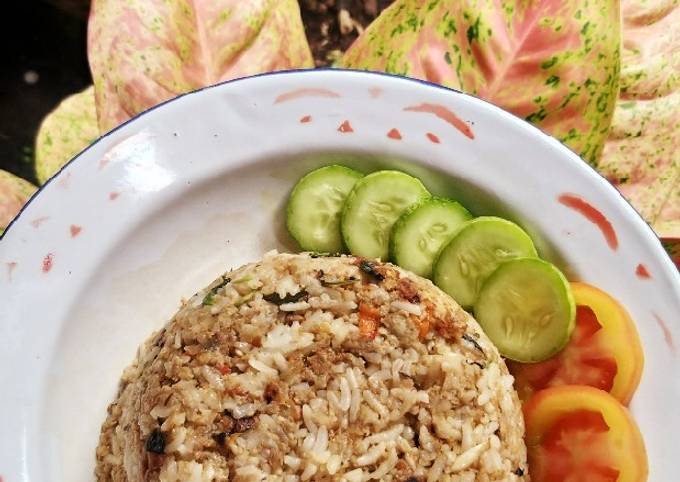 Nasi Tutug Oncom Khas Sunda