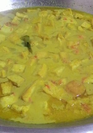 Foto resep Tahu mentah santan kuning pedas 😊