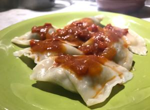 Una foto de Triangolini alla empanatta!!!! (pasta rellena tipo ravioles/sorrentinos con masa para empanadas)