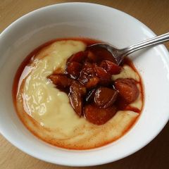 A picture of Vickys Cinnamon Baked Plums, GF DF EF SF NF.
