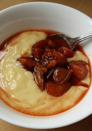 A picture of Vickys Cinnamon Baked Plums, GF DF EF SF NF.