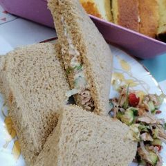 A picture of Tuna sandwich in brown bread 🍞.