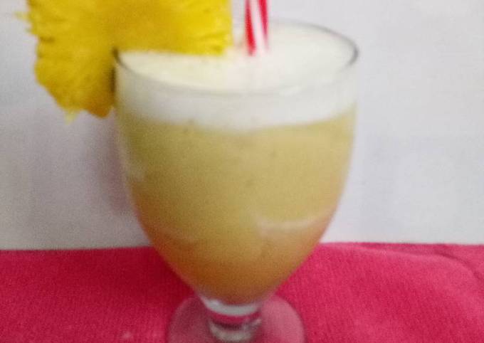 Pineapple & banana mocktail