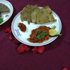 A picture of Aloo pyaaz ki sabzi.