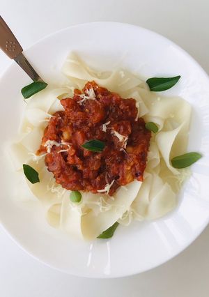 A picture of Tagliatelle pasta.