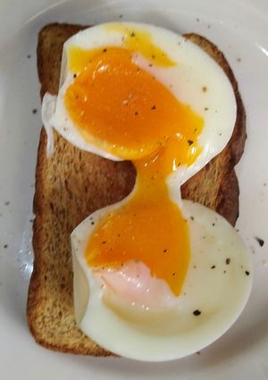 Una foto de Huevos mollet