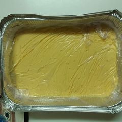 A picture of Mango ice cream.