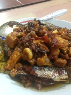 Foto resep Oseng tahu dan ikan keranjang / pindang