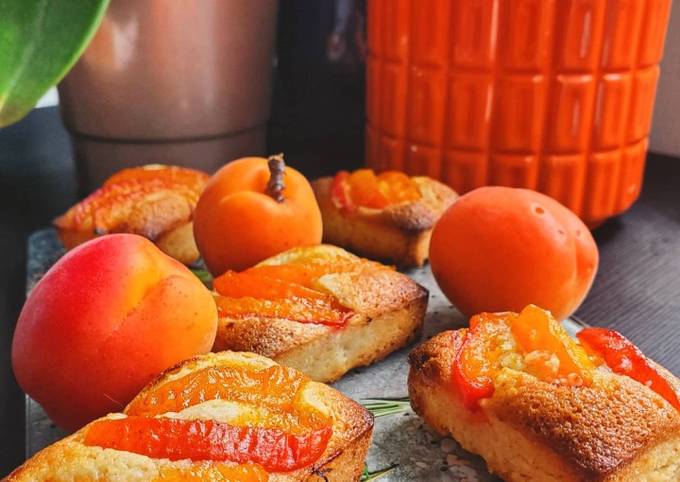 Financiers aux abricots