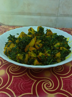 मेथी आलू (Methi aloo recipe in Hindi) रेसिपी मुख्य फोटो