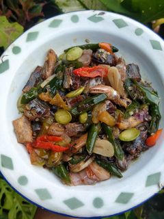 Foto resep Tumis ikan asin pete