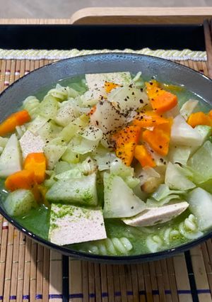 Hình của món Soup nui chùm ngây.