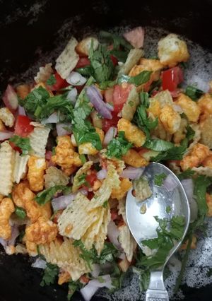 ஈஸி குர்குரே ஸ்நேக்(kurkure snacks recipe in tamil) செய்முறை முக்கிய புகைப்படம்