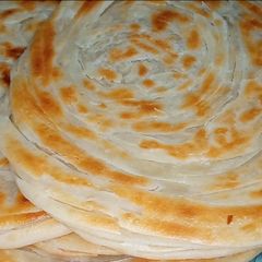 A picture of Lachha Paratha.