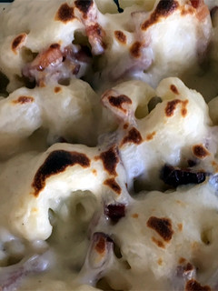 Una foto de Coliflor gratinada con bacon