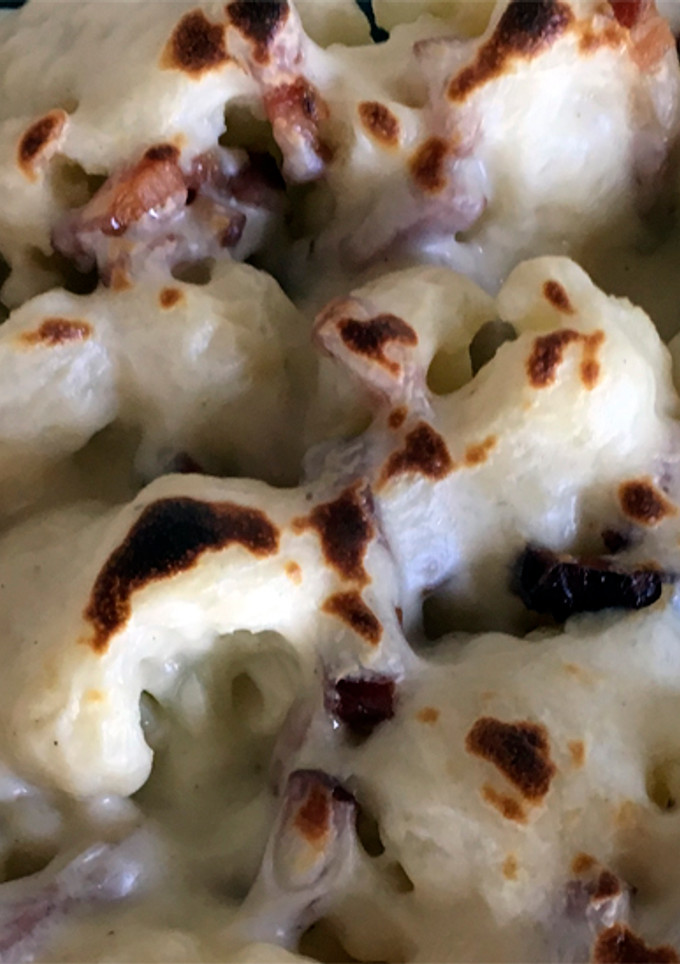 Una foto de Coliflor gratinada con bacon