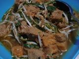 Tumis oncom tauge