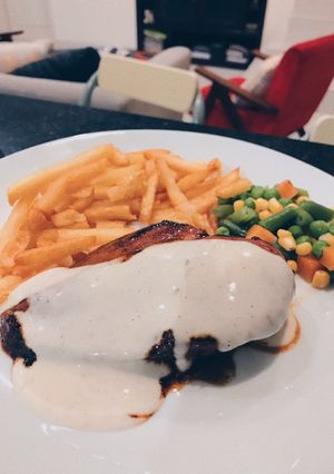 Foto resep Chicken breast with creamy sauce