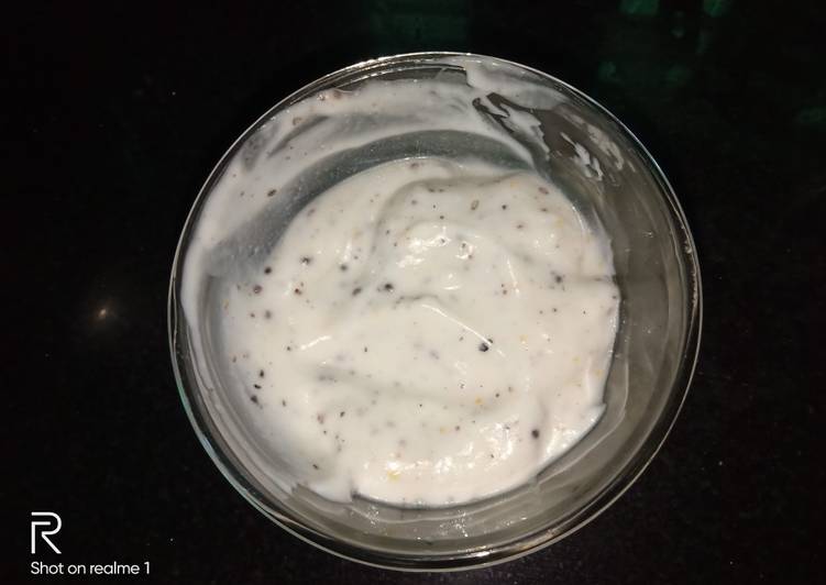 Eggless homemade mayonnaise