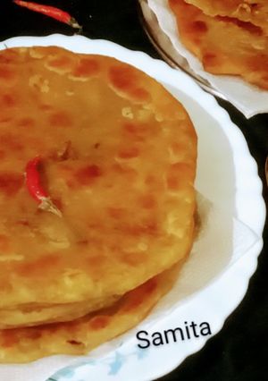 বাঁধাকপির পরোটা(BadhaKopir Parota Recipe In Bengali) রেসিপির প্রধান ছবি