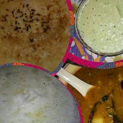 A picture of Sambhar Dosa.