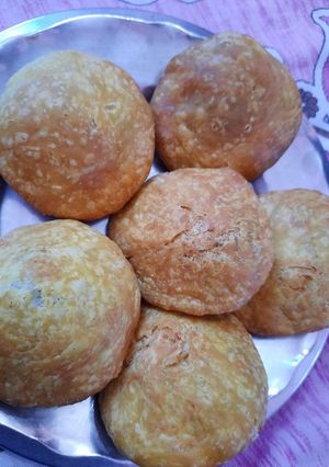 मूंग दाल की कचौड़ी रेसिपी मुख्य फोटो