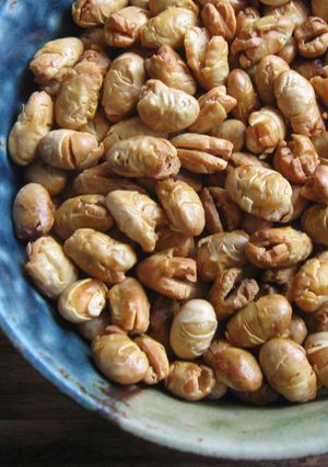 A picture of Healthy Soy Bean Nibbles.