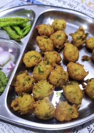 દાળ વડા રેસીપી મુખ્ય ફોટો