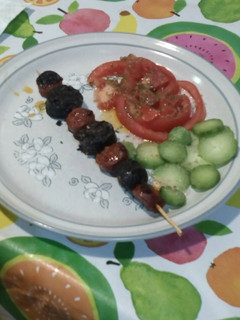 Una foto de Brocheta de morcilla y chorizo a la plancha