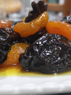 صورة لوصفة طاجين الحلو البرقوق